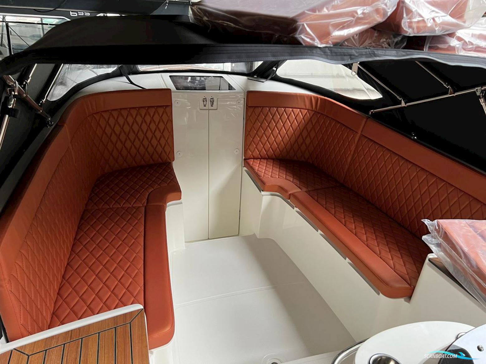 Oud Huijzer 740 Tender