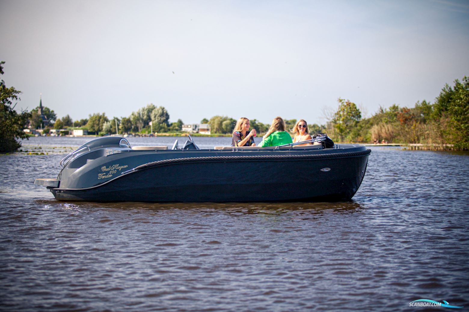 Oudhuijzer 600 Tender Jubileum nu Met Gratis Tohatsu 20 pk