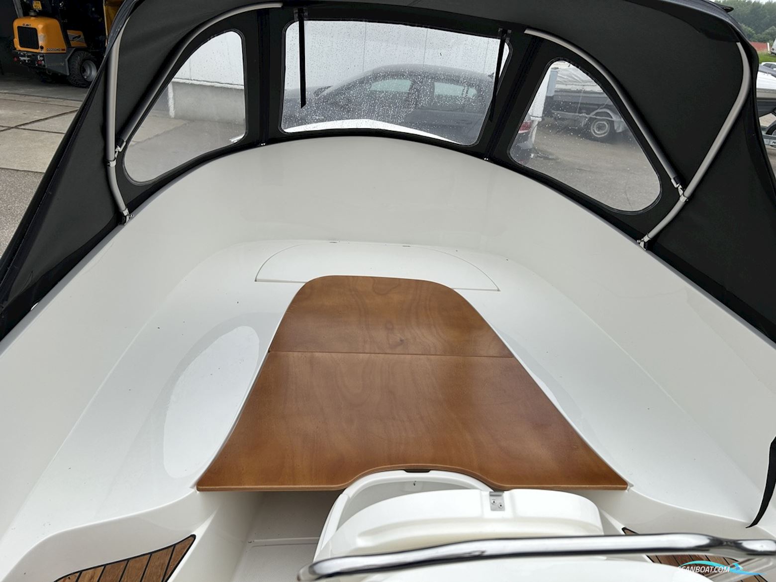 Oudhuijzer 600 Tender