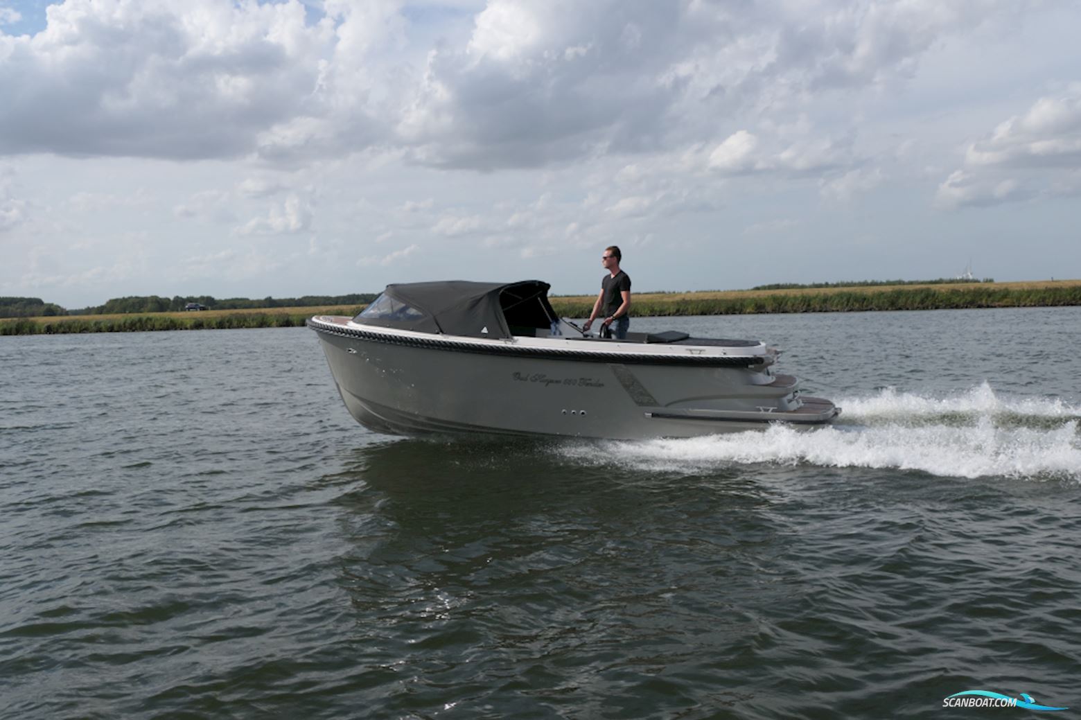 Oudhuijzer 650 Tender