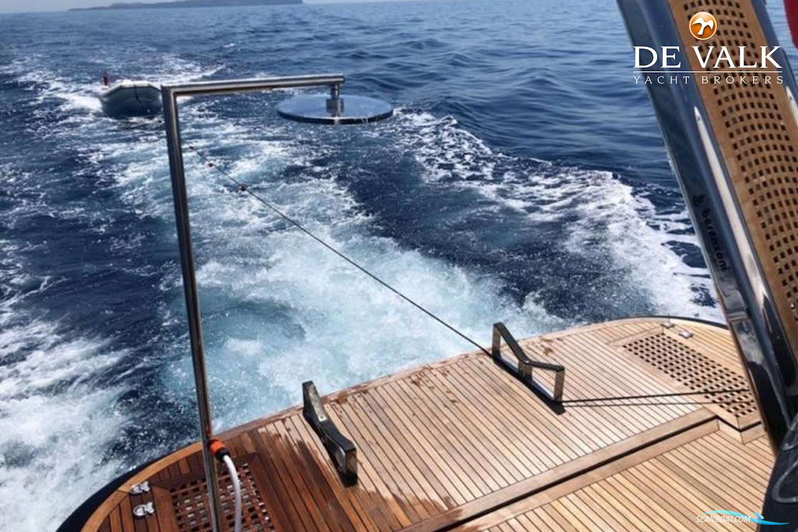 Pacific  Prestige 170