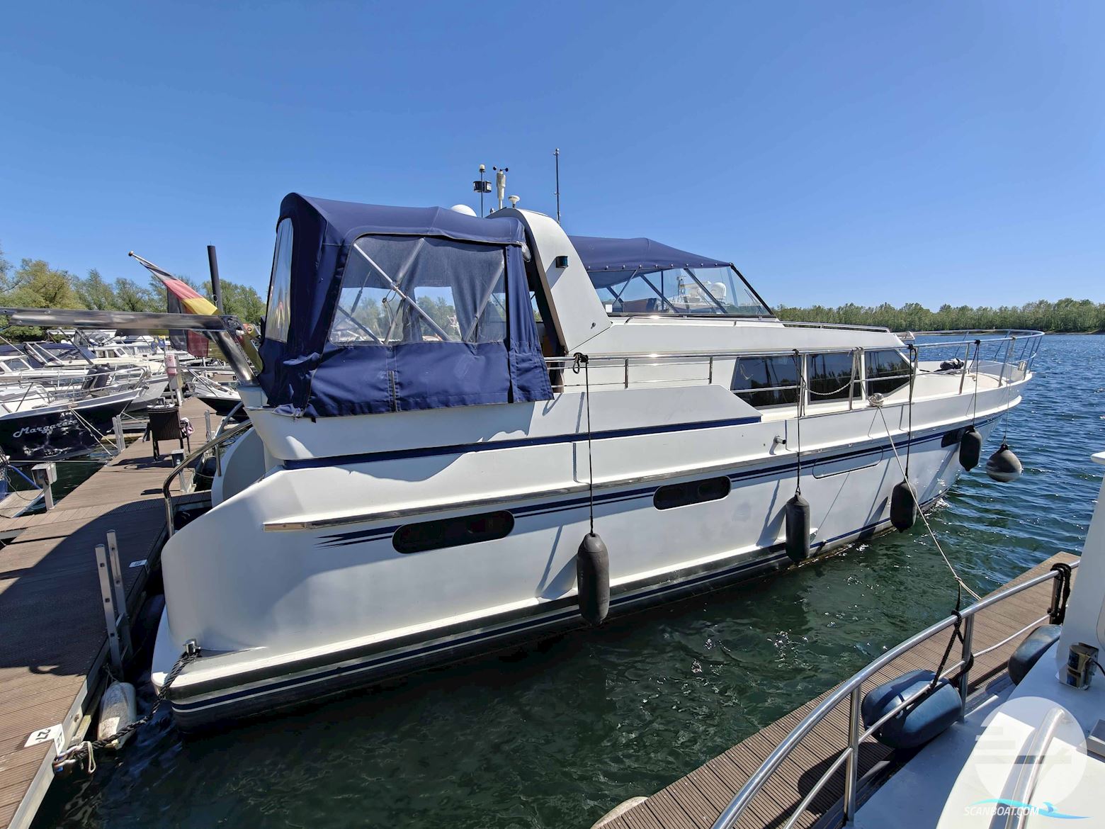 Pacific Allure 148