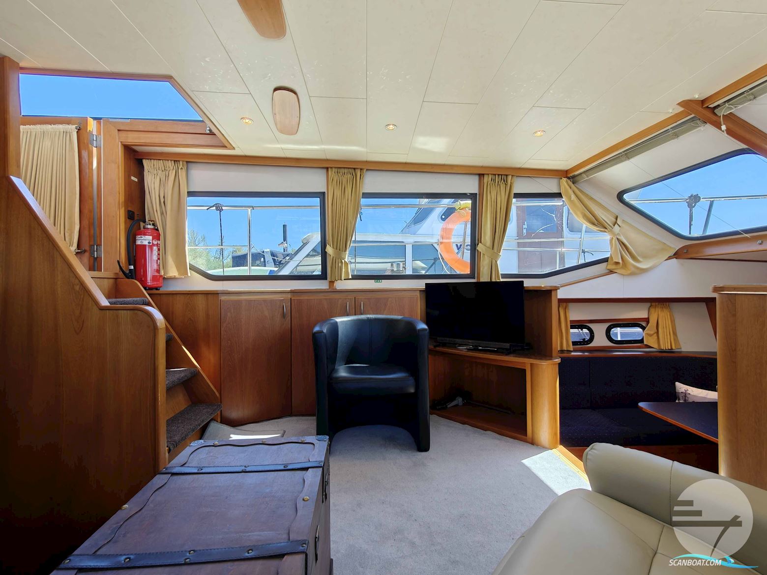 Pacific Allure 148