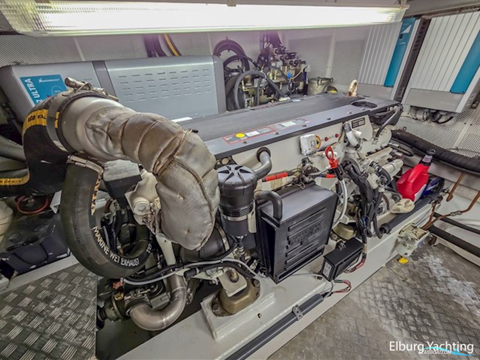 Pacific Allure 180 - Wheelhouse