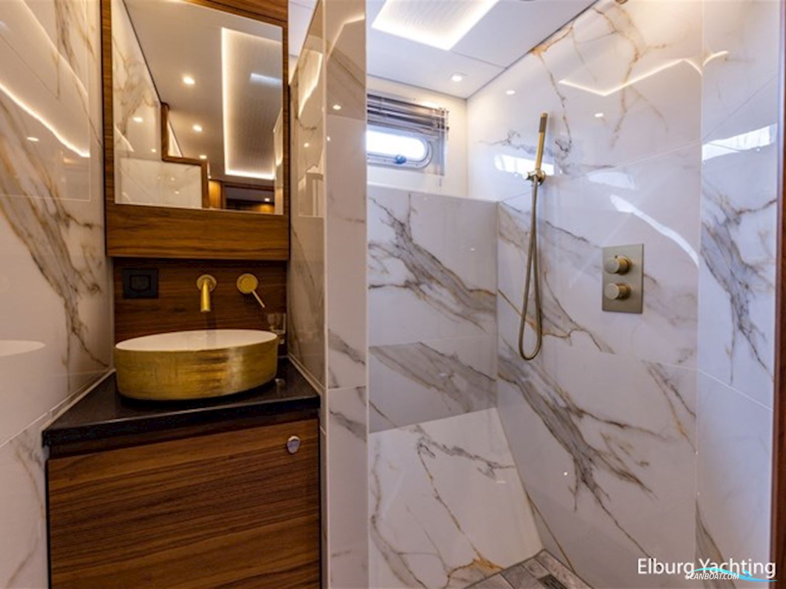 Pacific Pearl Fly 21.00  - CB  - Stabilizers 