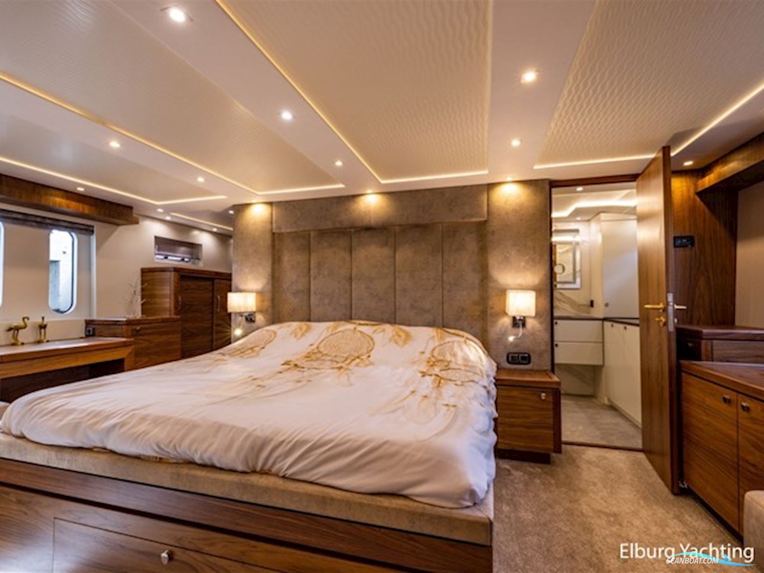 Pacific Pearl Fly 21.00  - CB  - Stabilizers