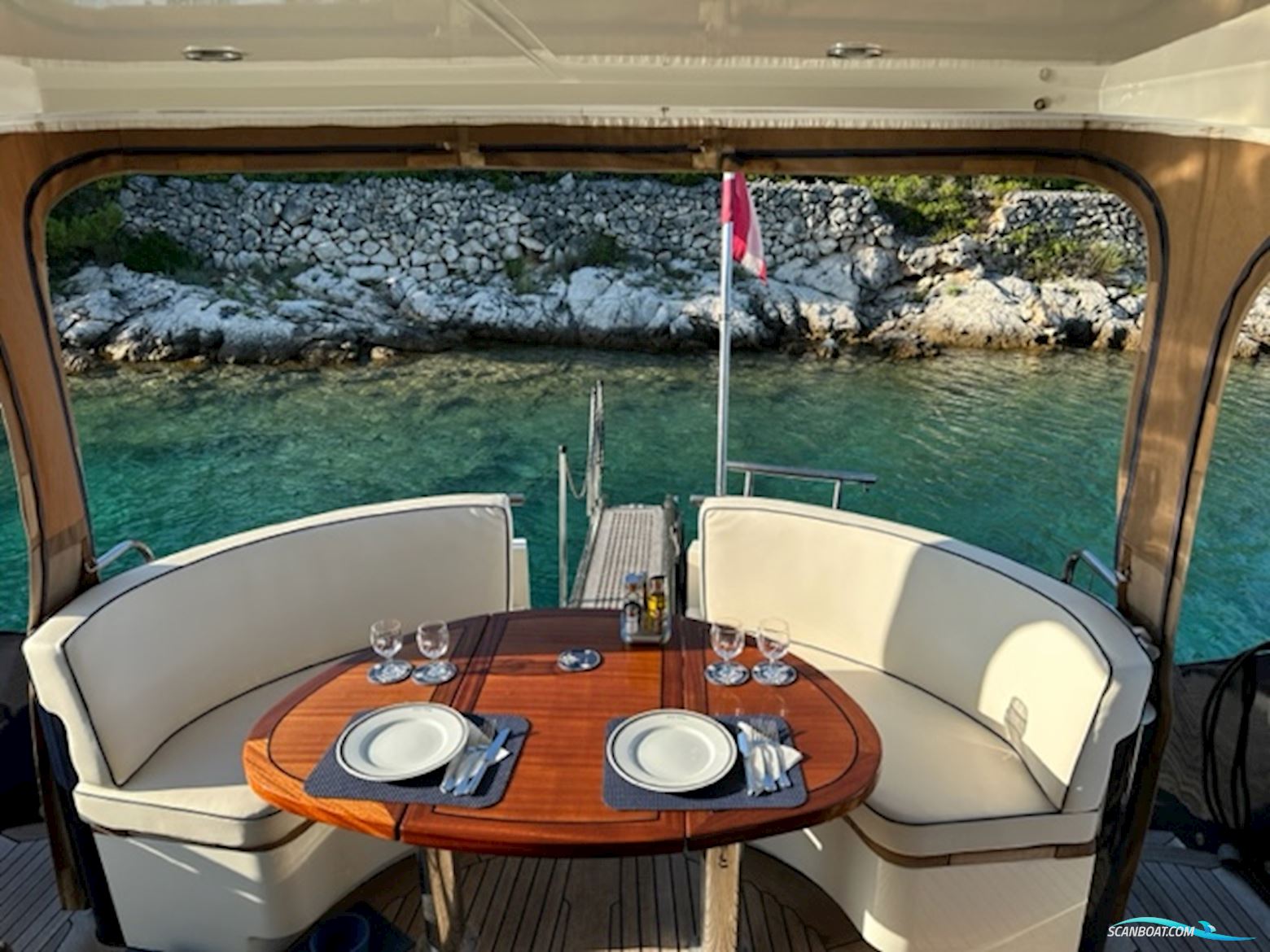 Pacific Prestige 170