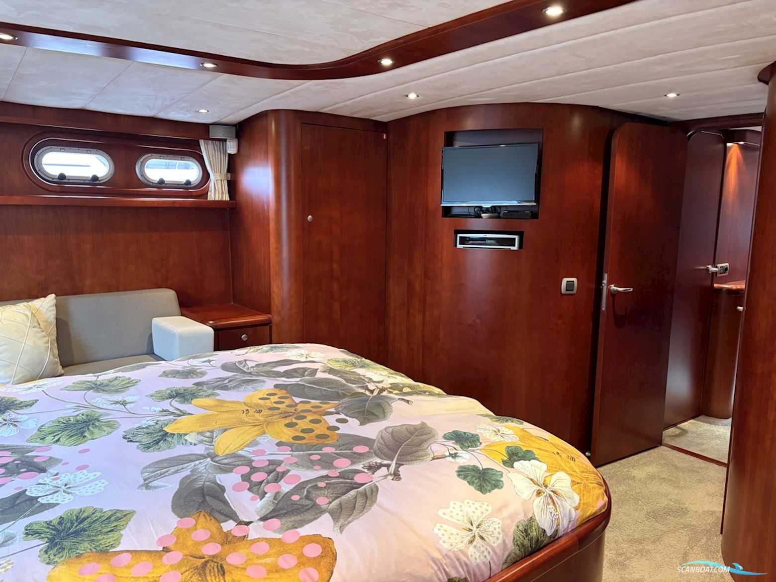 Pacific Prestige 190