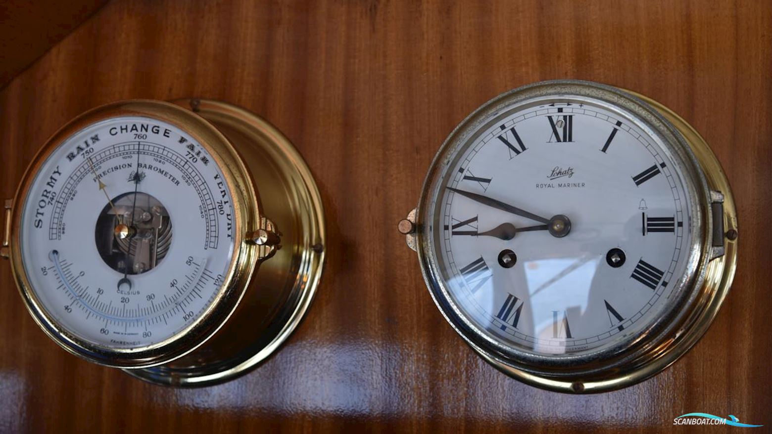 Parad 31 Flying Bridge