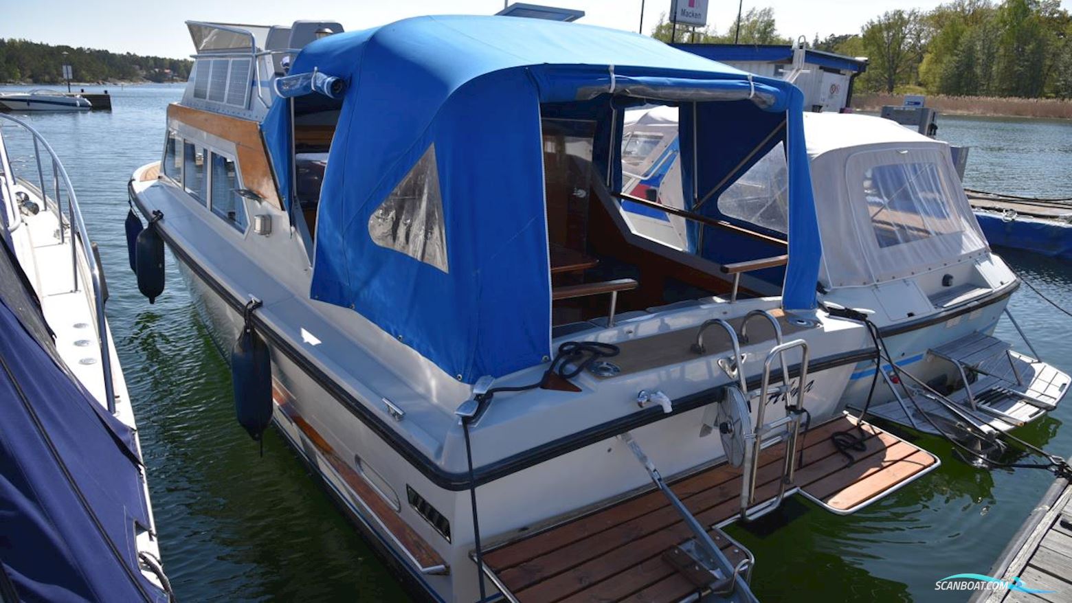 Parad 31 Flying Bridge