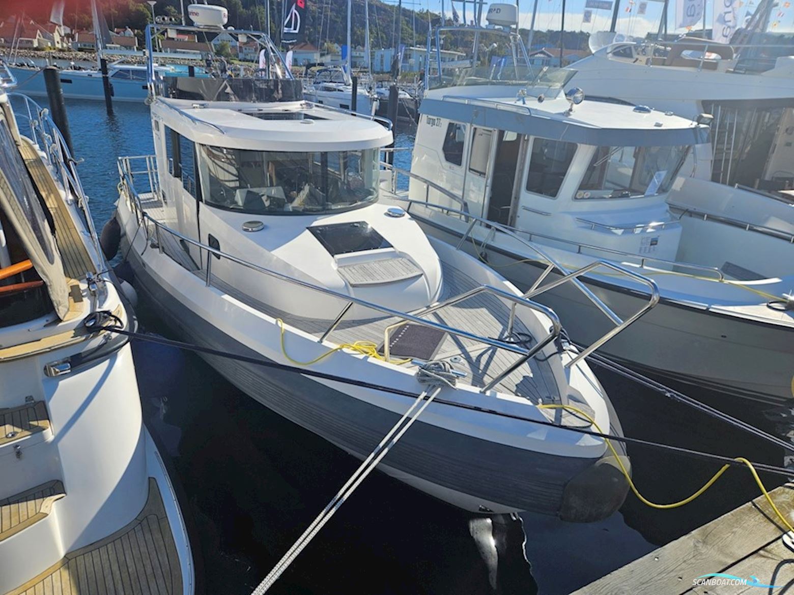 Paragon 31 FB Motorbåd 2009, med Volvo Penta D6-370 DPH motor, Sverige