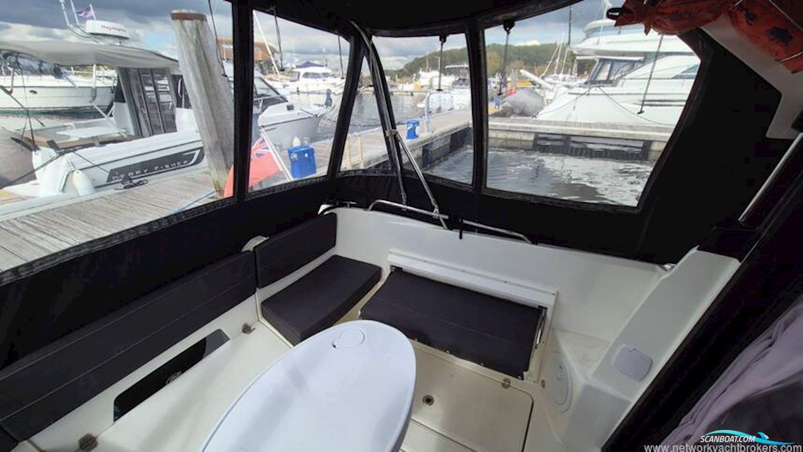 Parker 660 Weekender