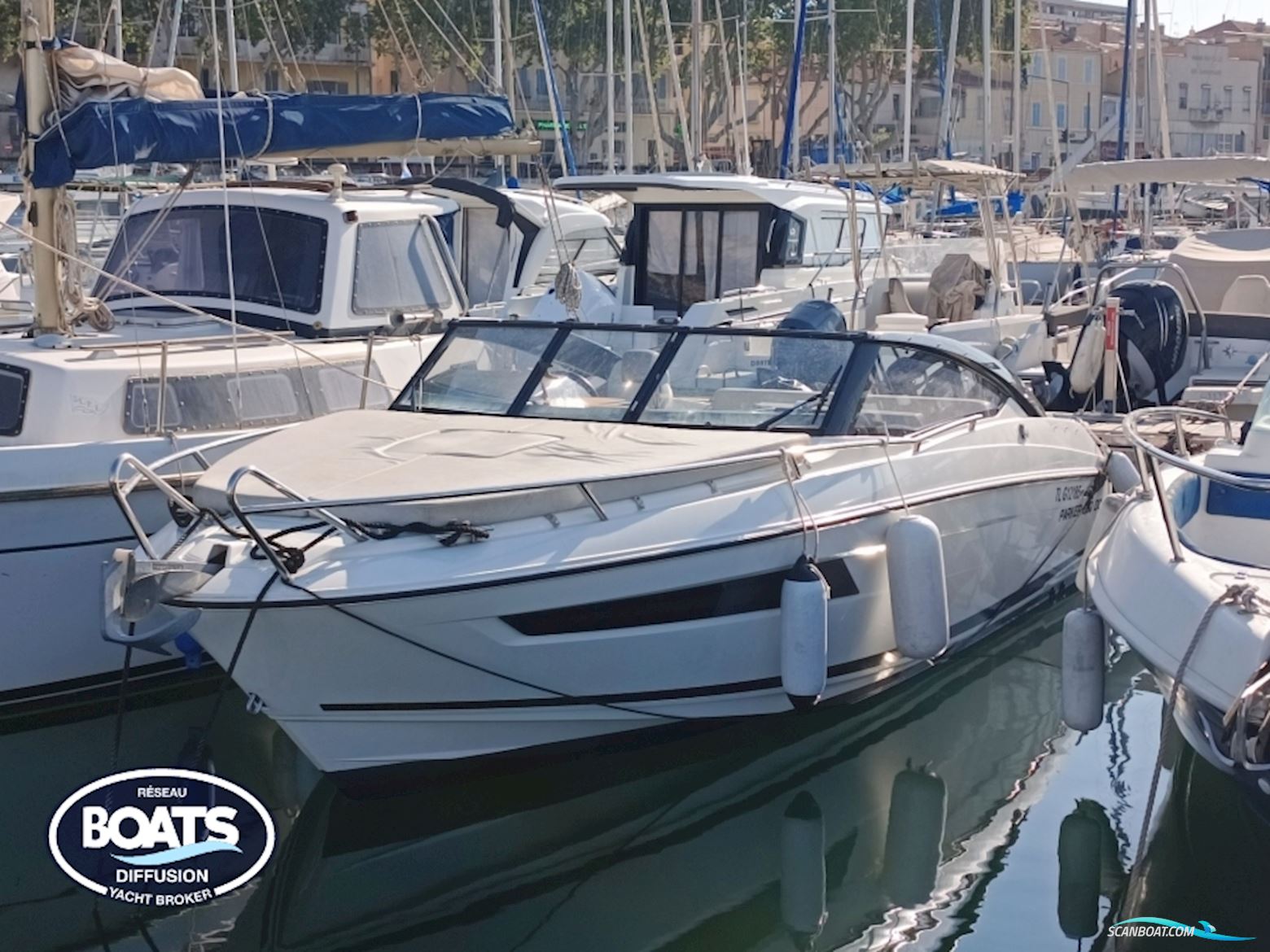 Parker 690 DC Motorbåd 2020, med Mercury motor, Frankrig
