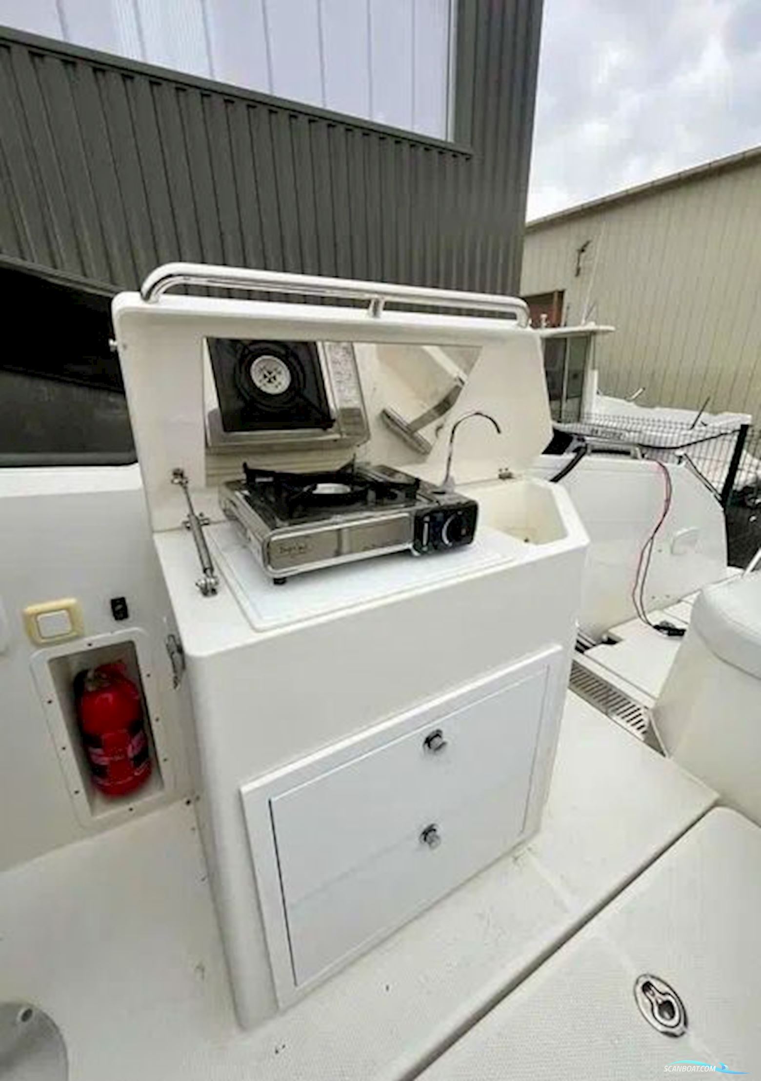 Parker 800 Cruiser