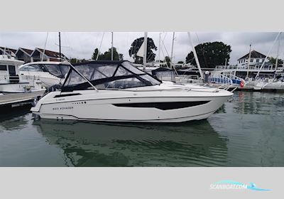 Parker 850 Voyager Motorbåd 2022, med 1 x Mercury 5.7L straight 6 Verado XXL 350 motor, England