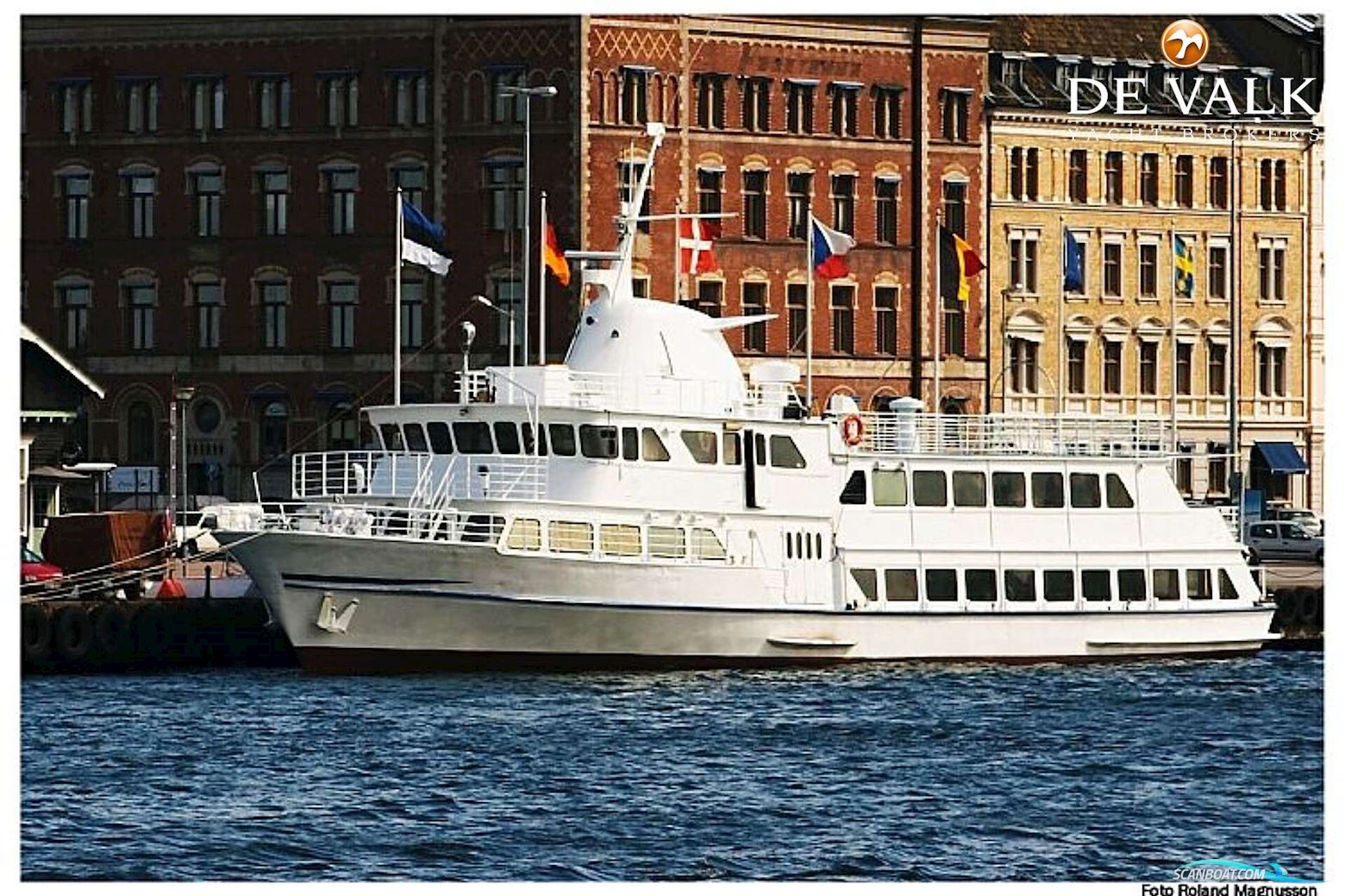 Passenger Vessel Minerva