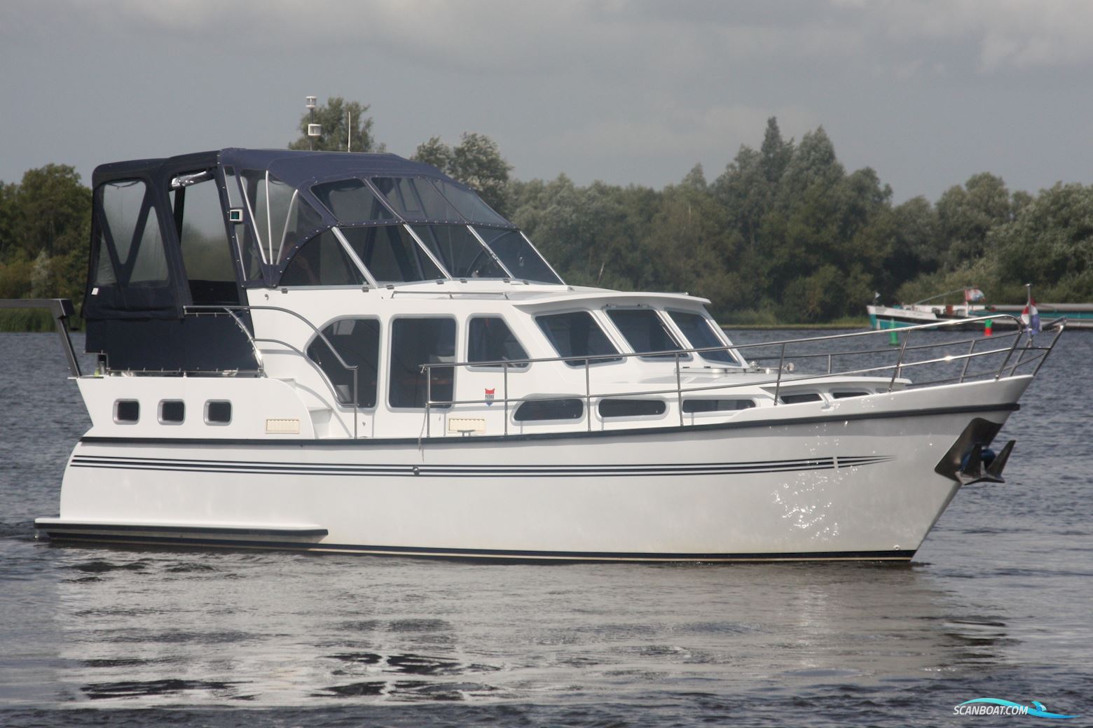 Pedro 35 Skiron