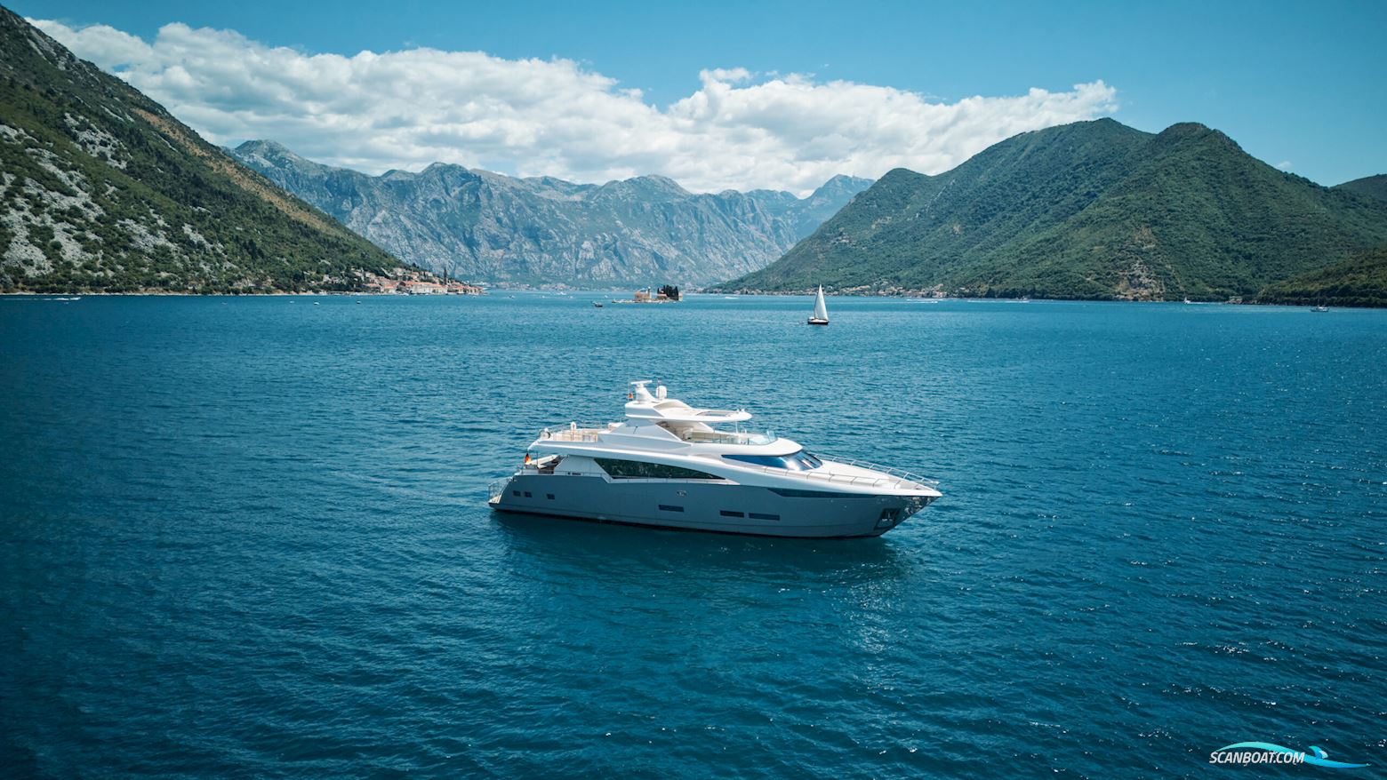 Peer Gynt Big Rubber Duck