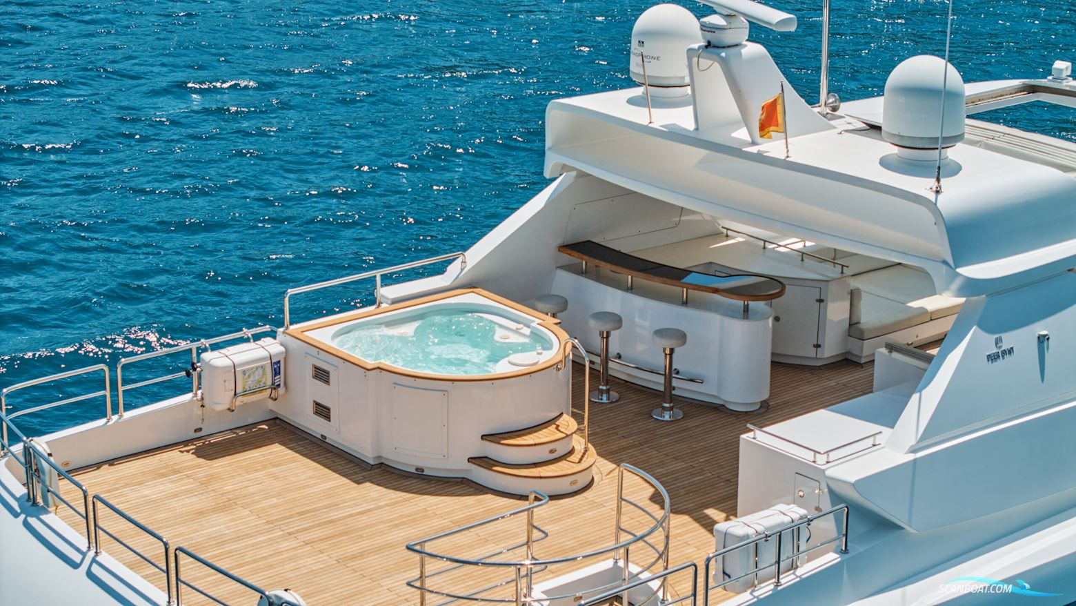 Peer Gynt Big Rubber Duck