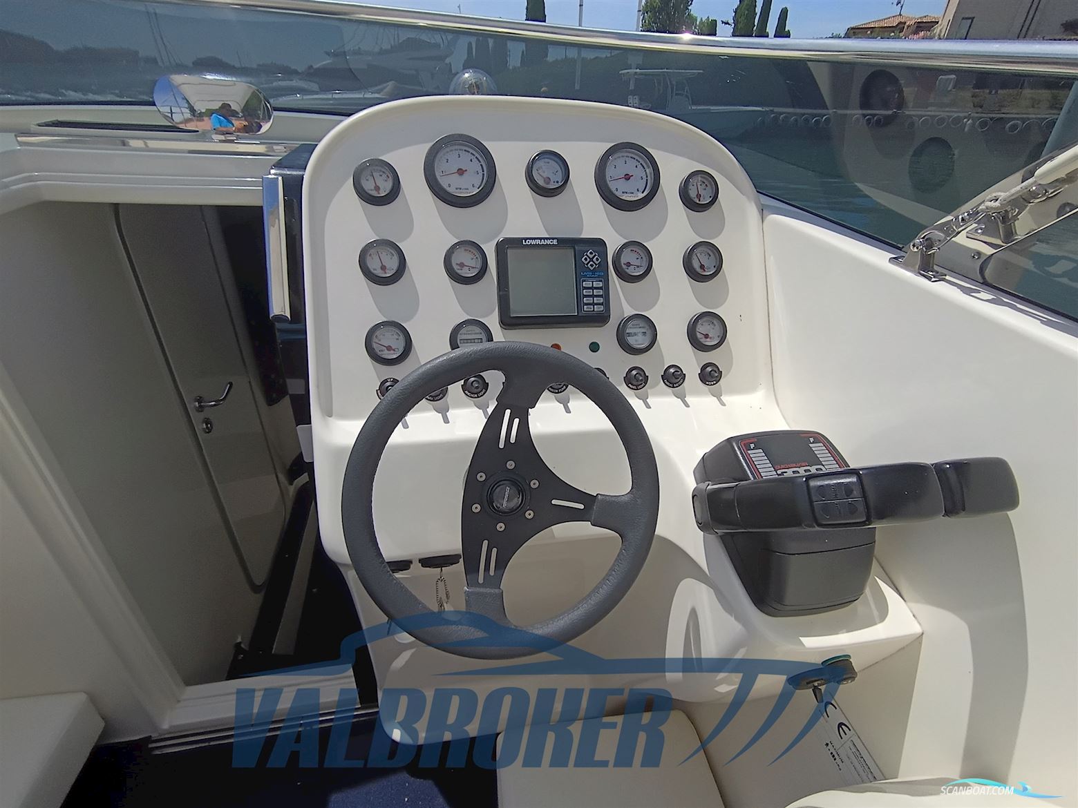 Performance Marine 807 Performance