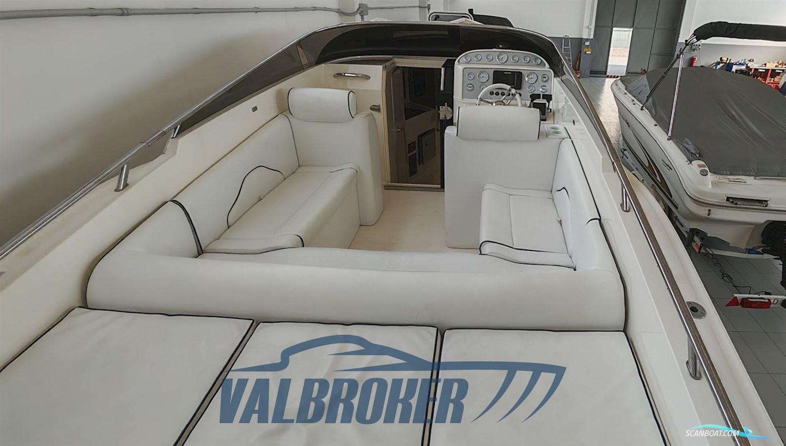 Performance Marine 907 Performance