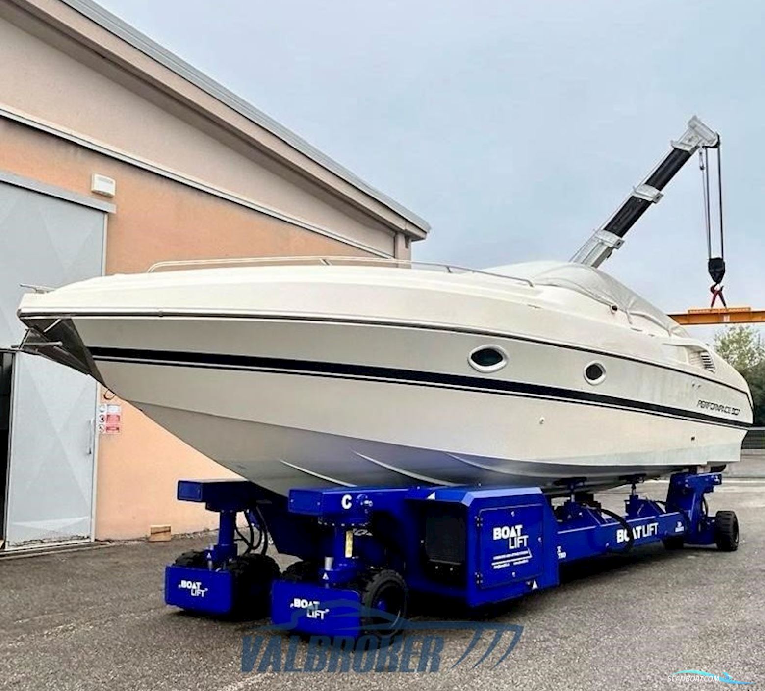 Performance Marine 907 Performance