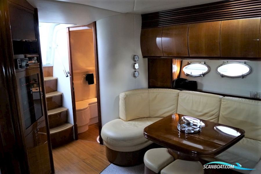 Pershing 54 - Unik Stand / Mint Conditon