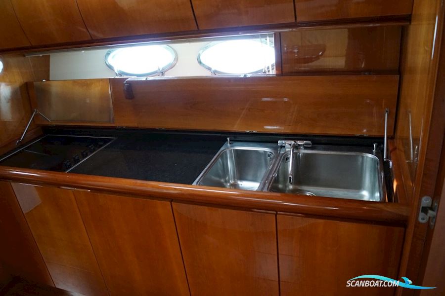 Pershing 54 - Unik Stand / Mint Conditon