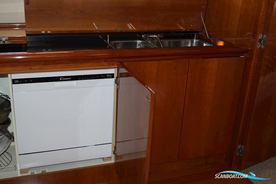 Pershing 54 - Unik Stand / Mint Conditon