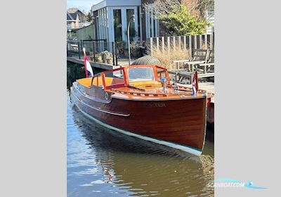 Peterson Daycruiser Motorbåd 1935, med Volvo Penta motor, Holland