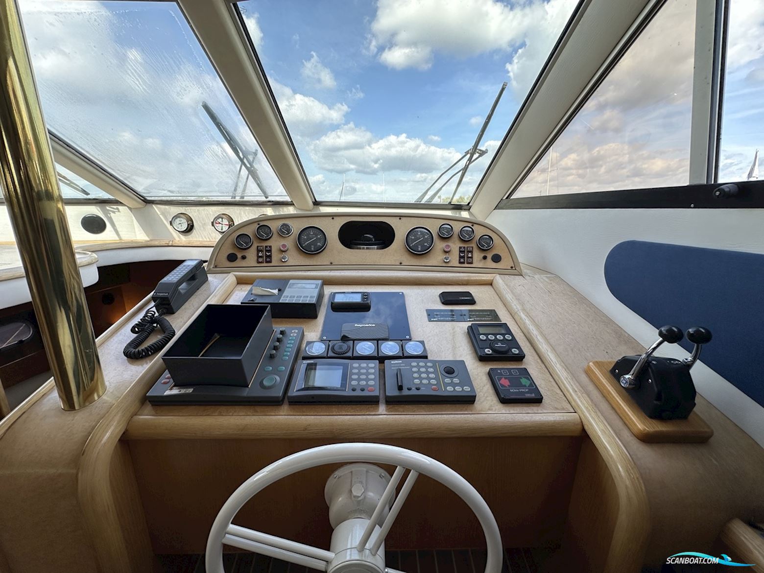 Pfeil 550 Fly