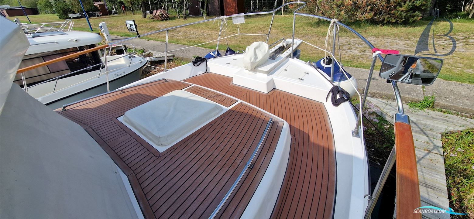 Phuket Trawler 35