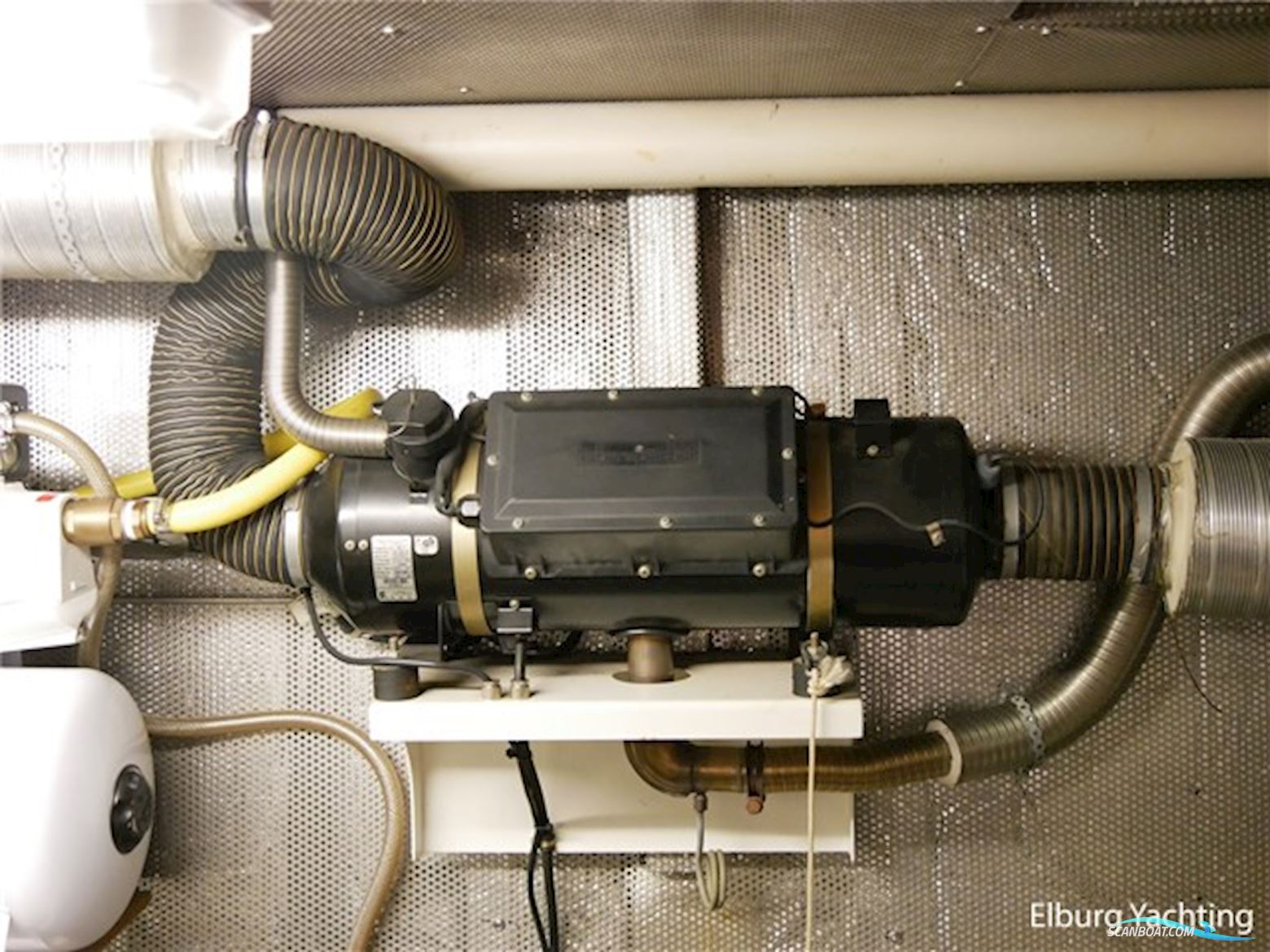 Pieter Beeldsnijder 58 - Open Pilothouse 