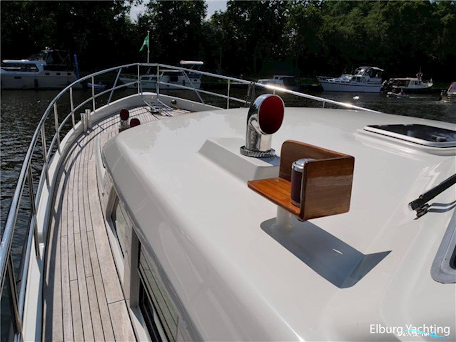 Pieter Beeldsnijder 58 - Open Pilothouse 