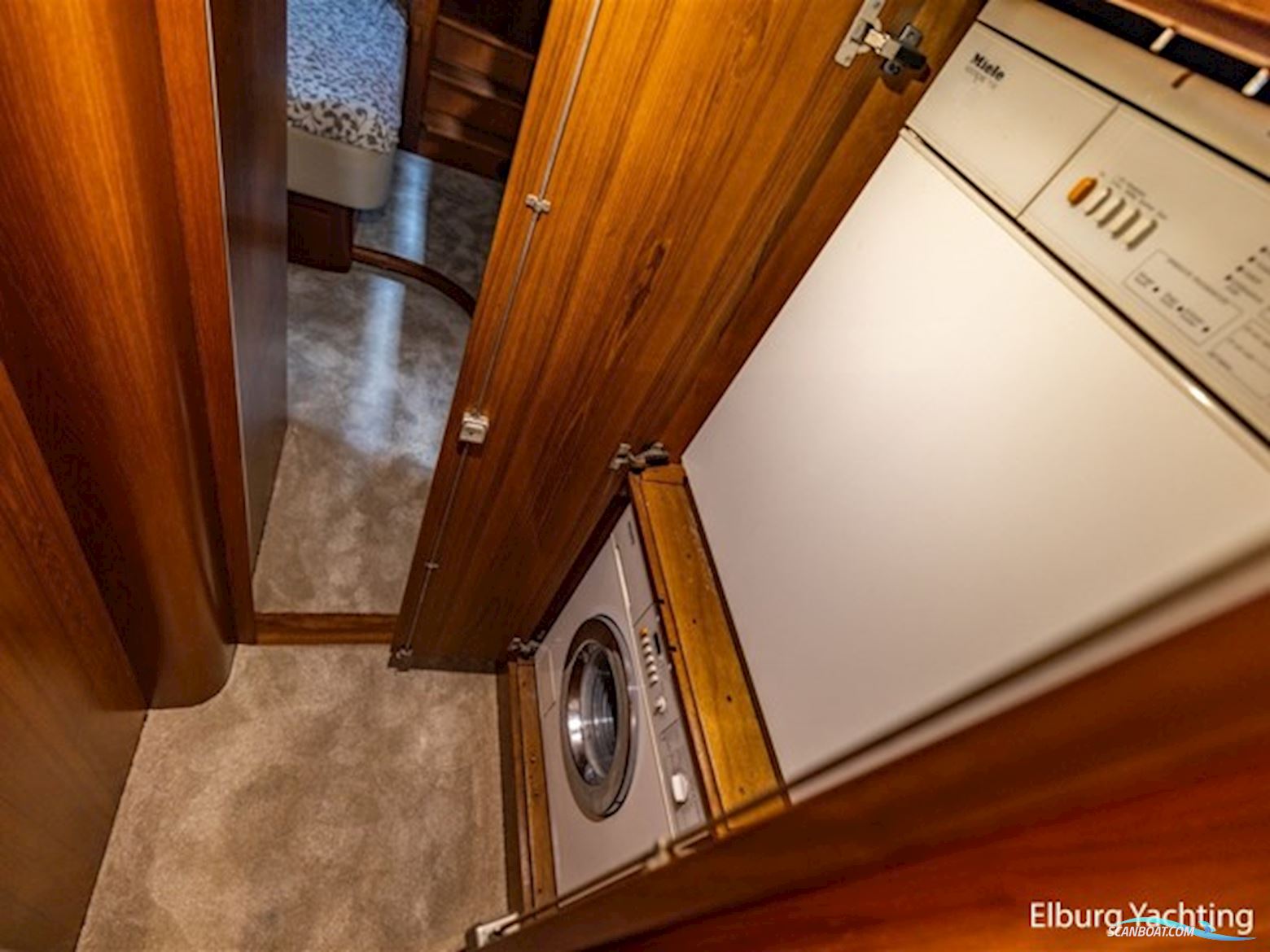 Pieter Beeldsnijder 60 - Explorer Yacht 