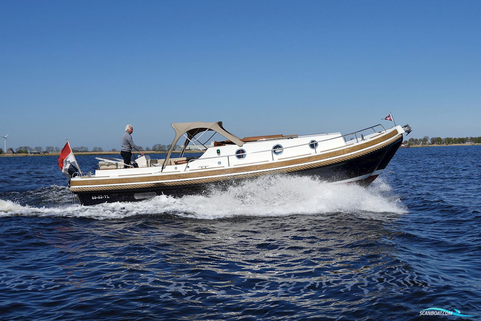 Pieterse 1050 Motorvlet