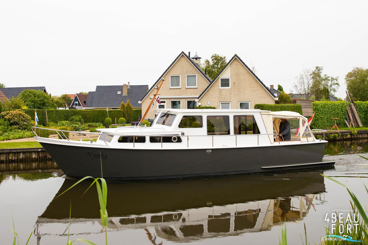 Pikmeerkruiser 1050 OK Motorbåd 1991, med Vetus Peugeot motor, Holland