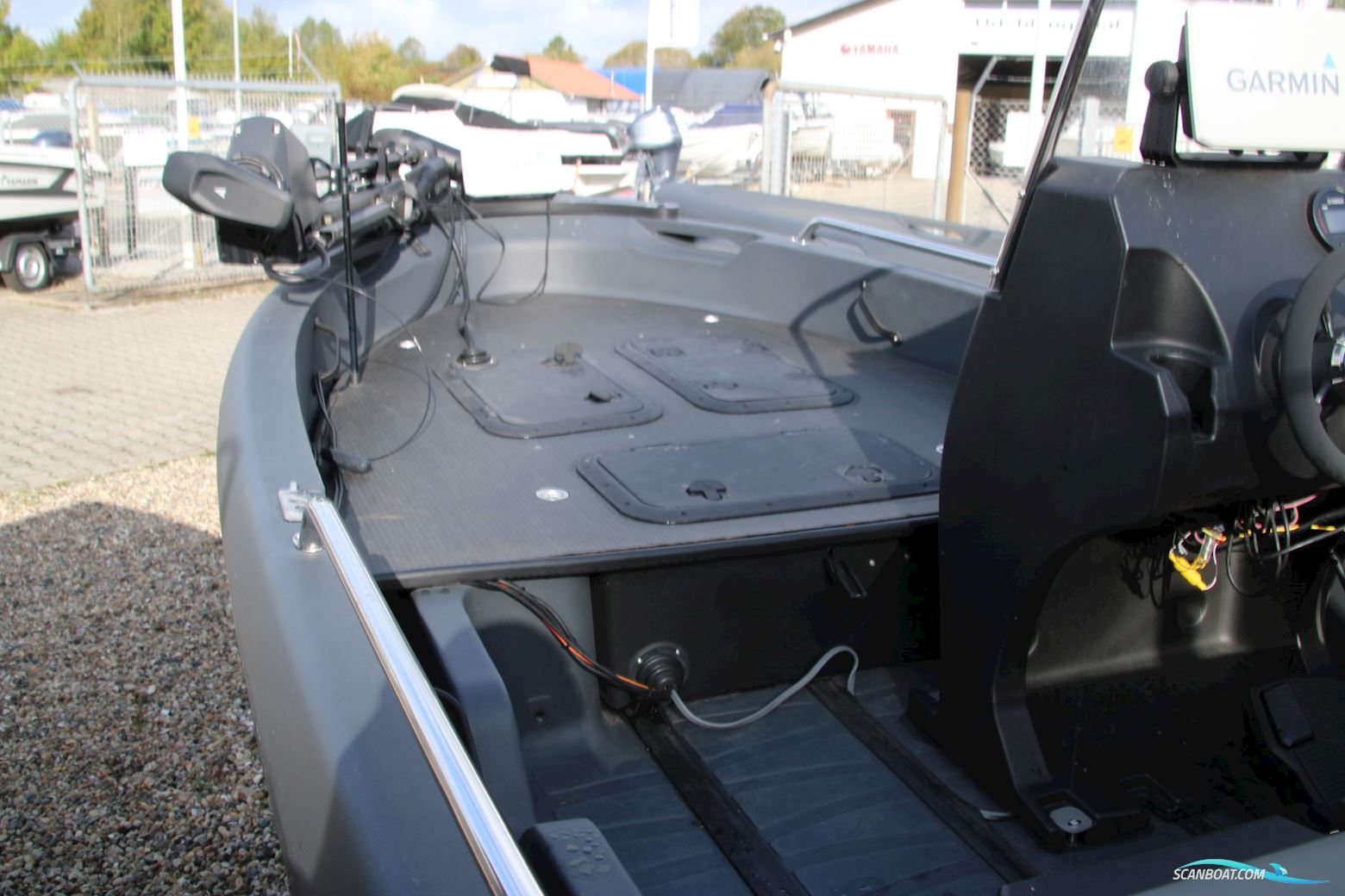 Pioner 14 Fisher Catch Edition-Garmin