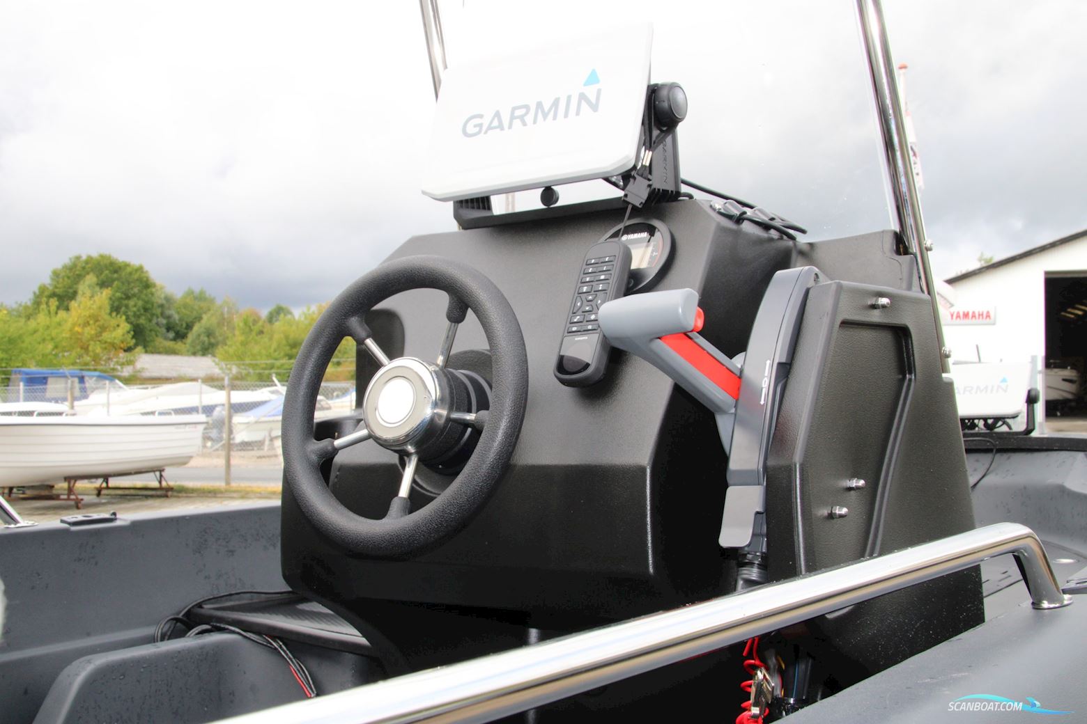 Pioner 14 Fisher Catch Edition-Garmin