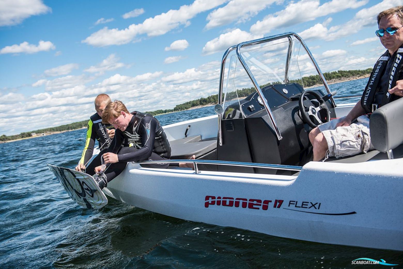 Pioner 17 Flexi Special Edition