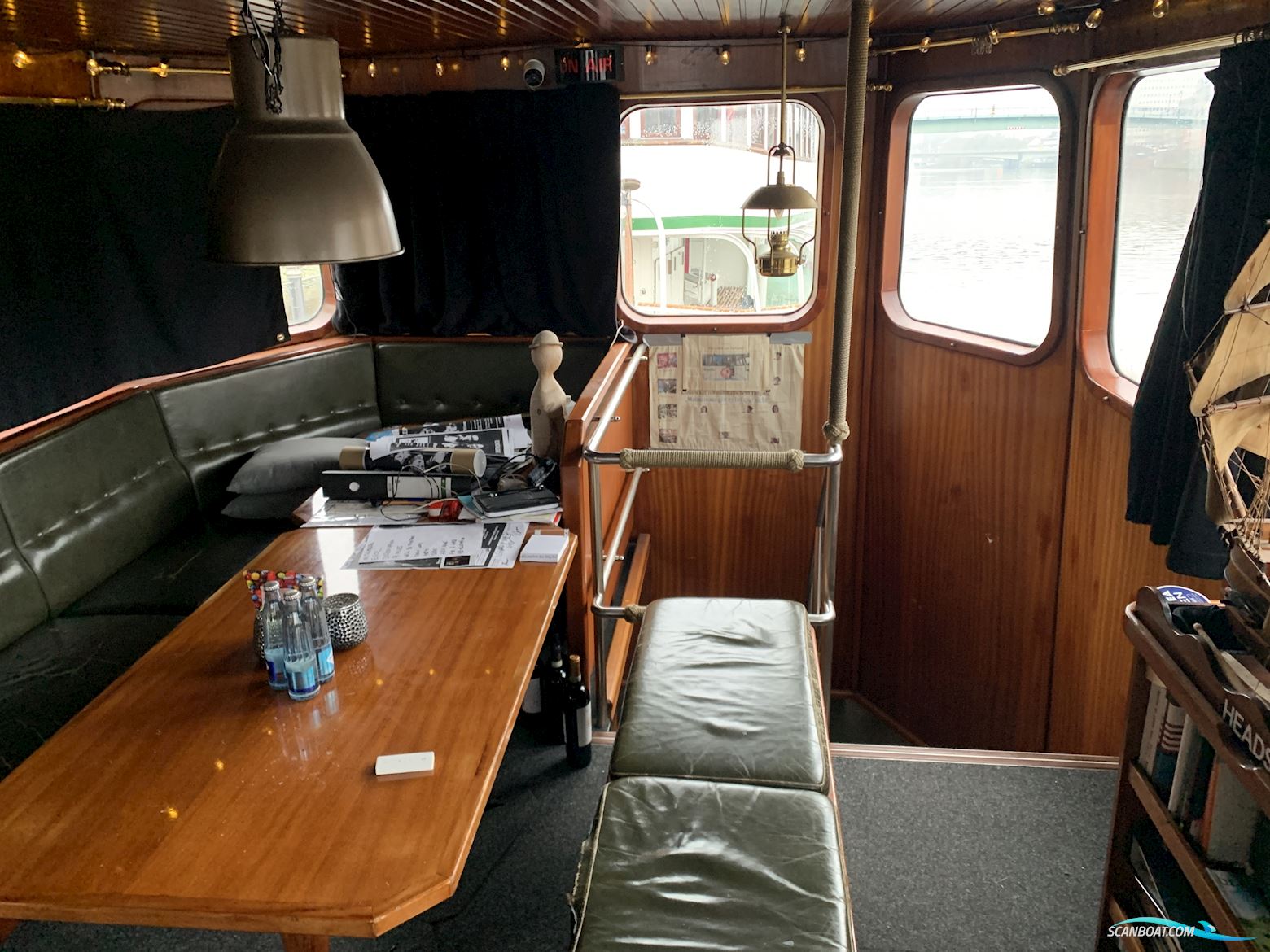 Platbodem Motortjalk