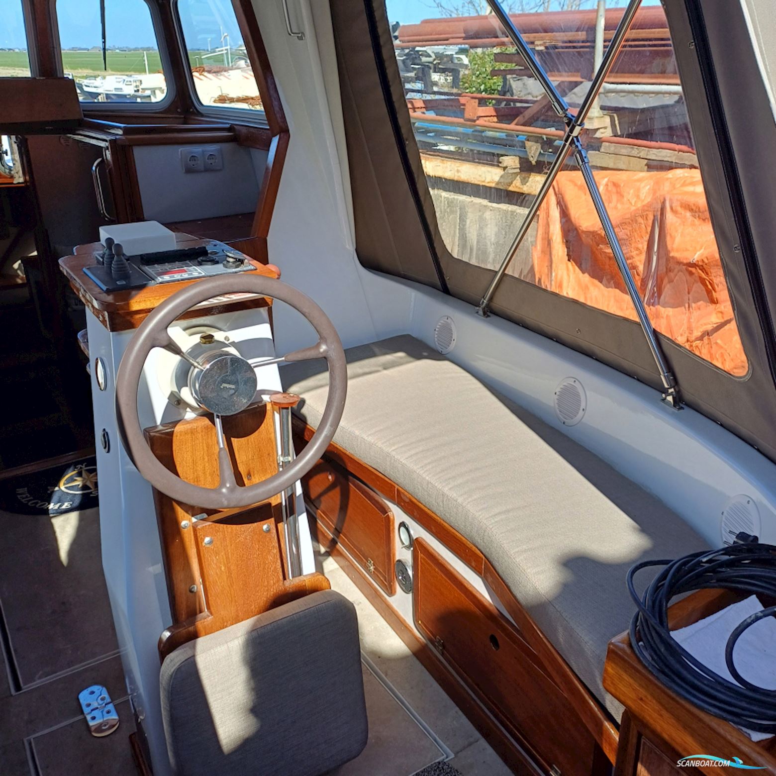 Polymore Alk Cabin sloep