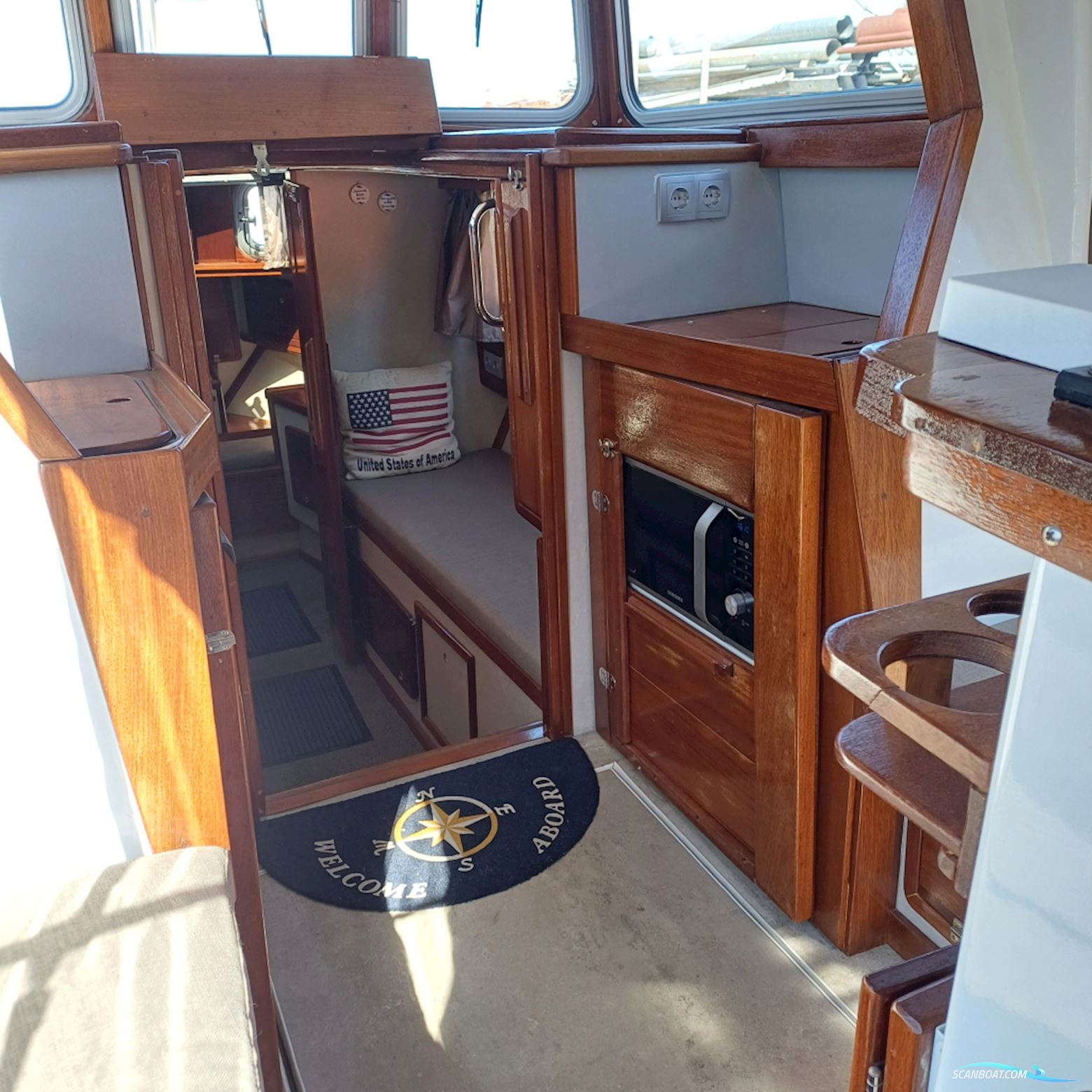 Polymore Alk Cabin sloep