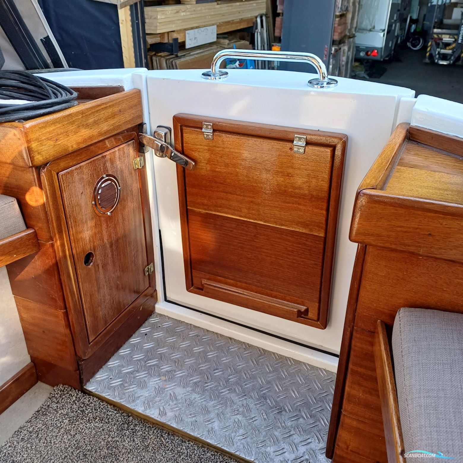 Polymore Alk Cabin sloep