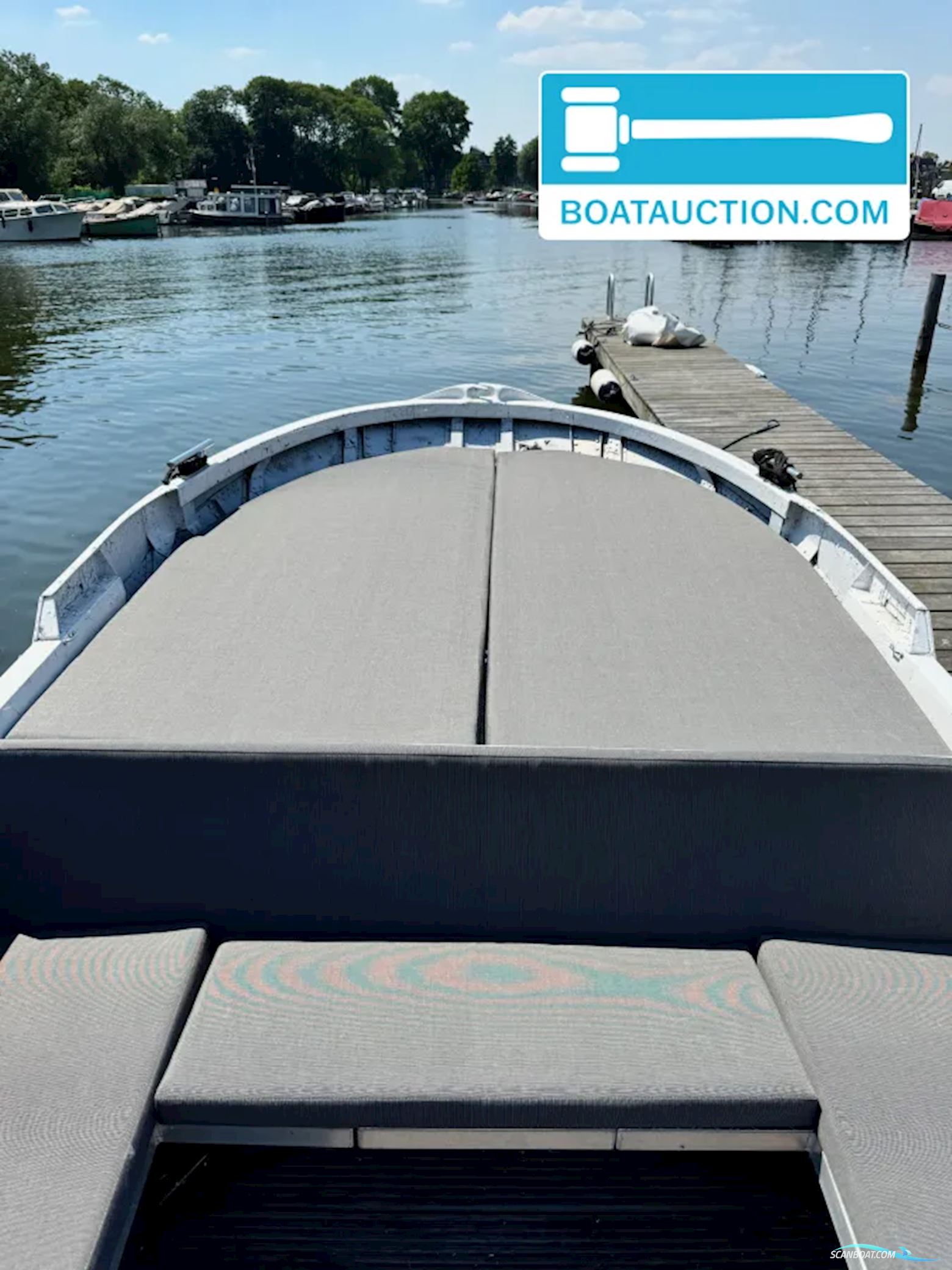 PONTOON M4