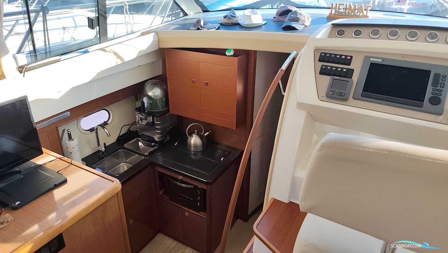 Prestige 39