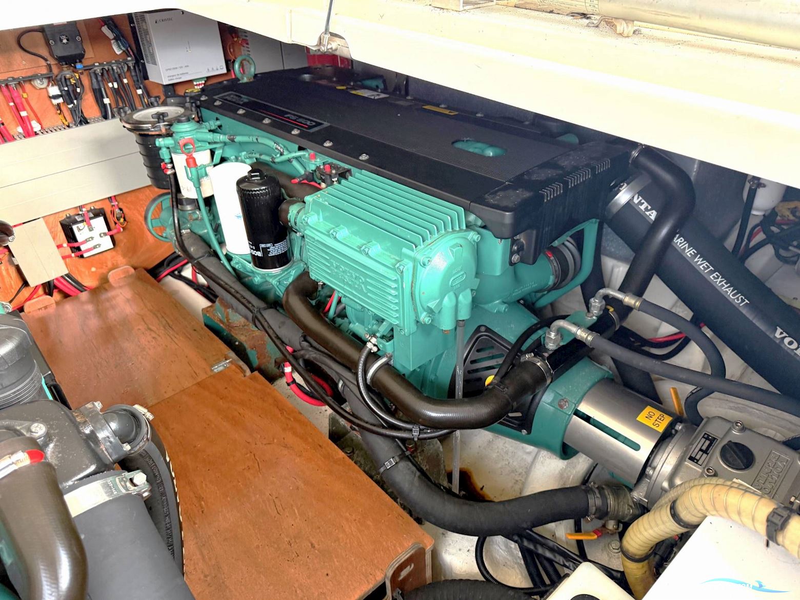 Prestige 42S - Twin Volvo Penta IPS500/Udstyr