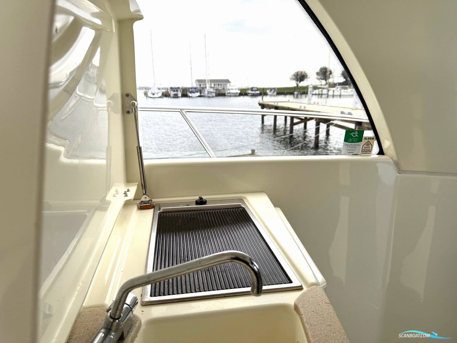 Prestige 42S - Twin Volvo Penta IPS500/Udstyr