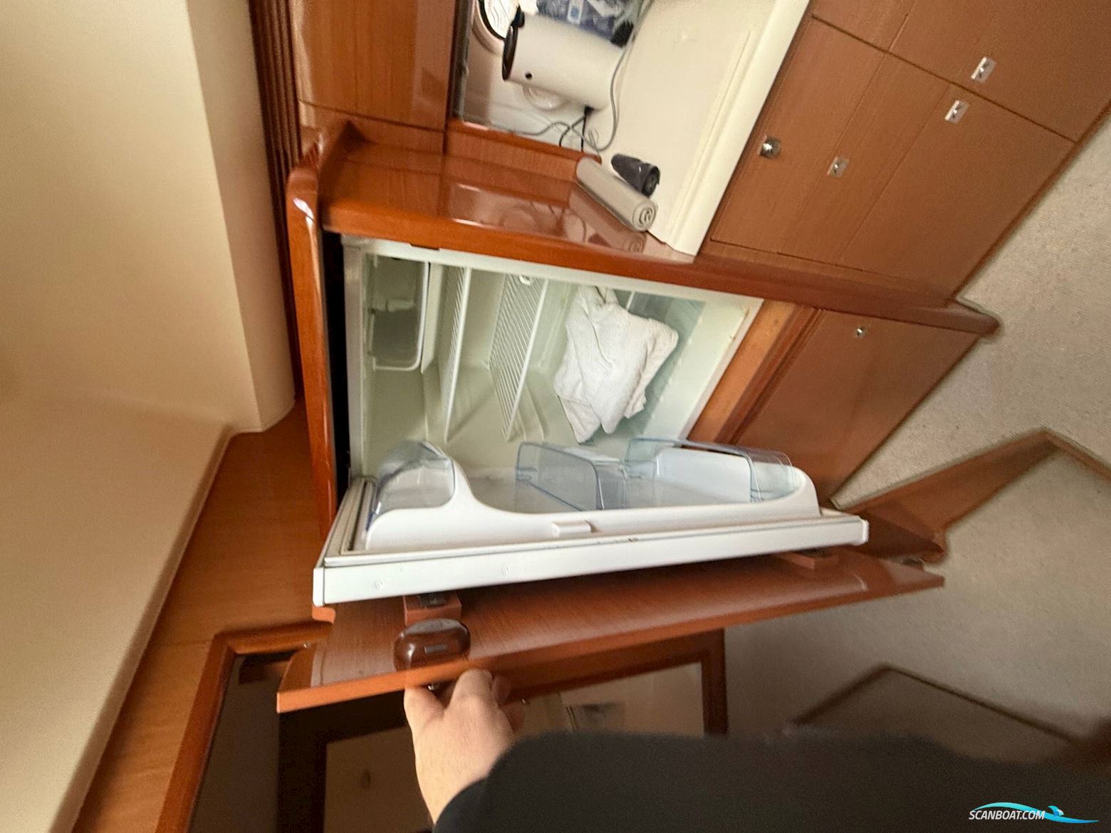 Prestige 42S - Twin Volvo Penta IPS500/Udstyr