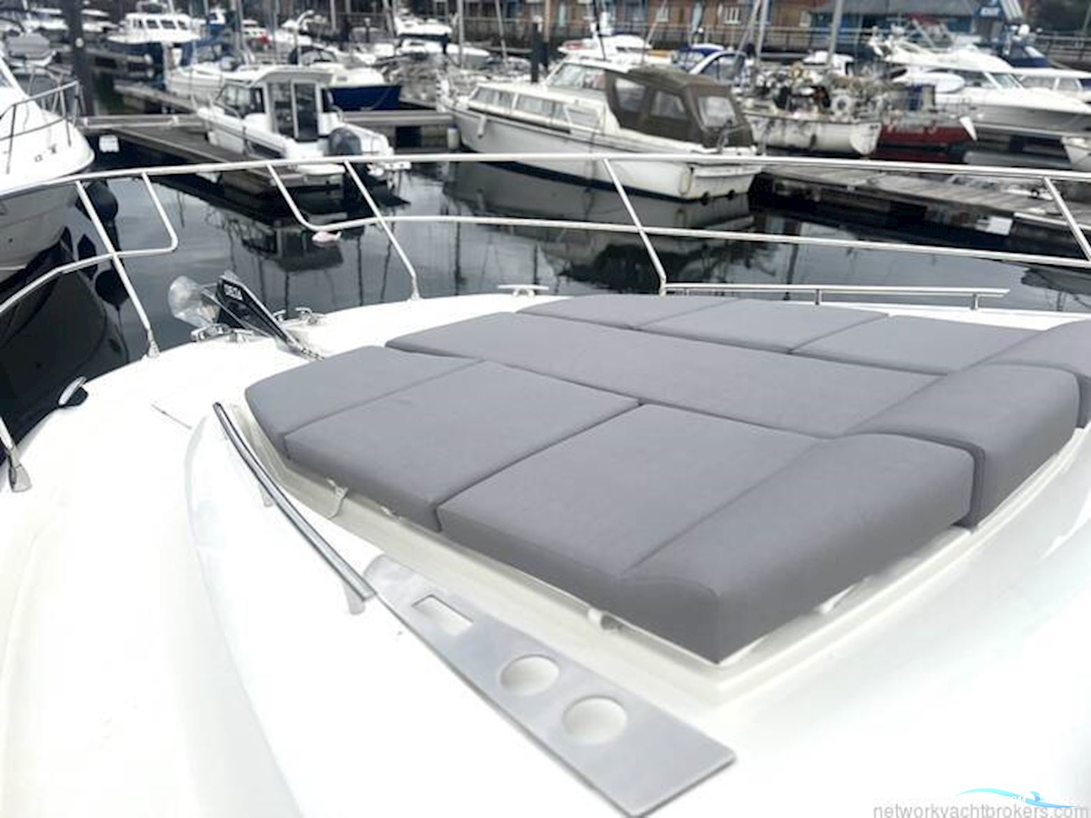 Prestige 460 S
